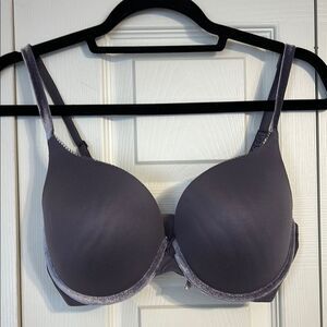 VICTORIA'S SECRET 34DD Body by Victoria Full-Coverage Bra Perfect Shape Gray